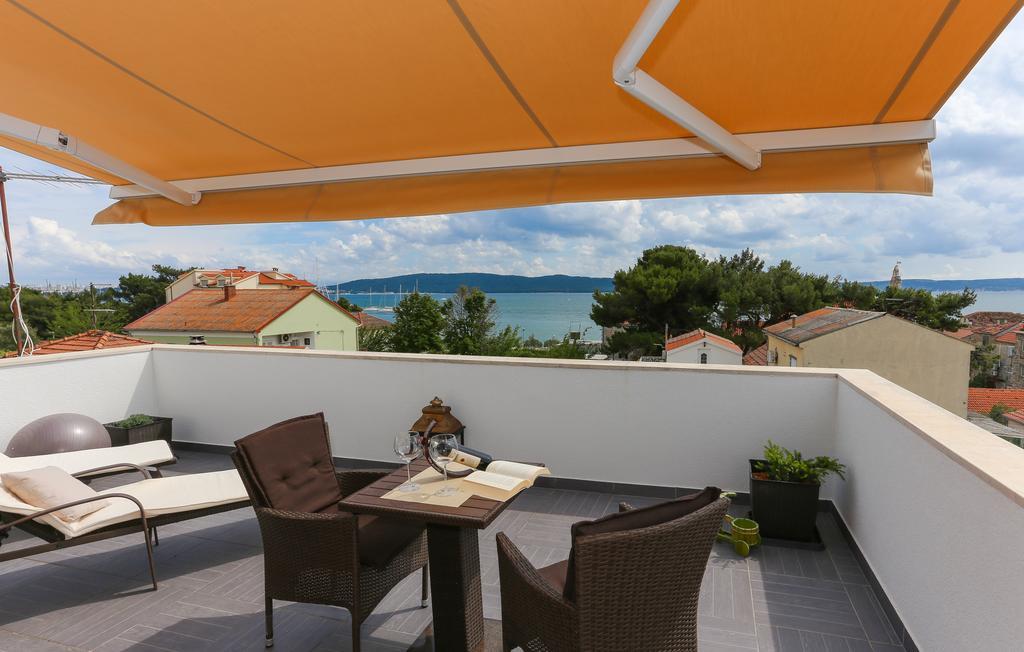 Apartments Ena&Toni Kaštela Buitenkant foto